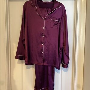 Women's Purple Satin Pajama Set